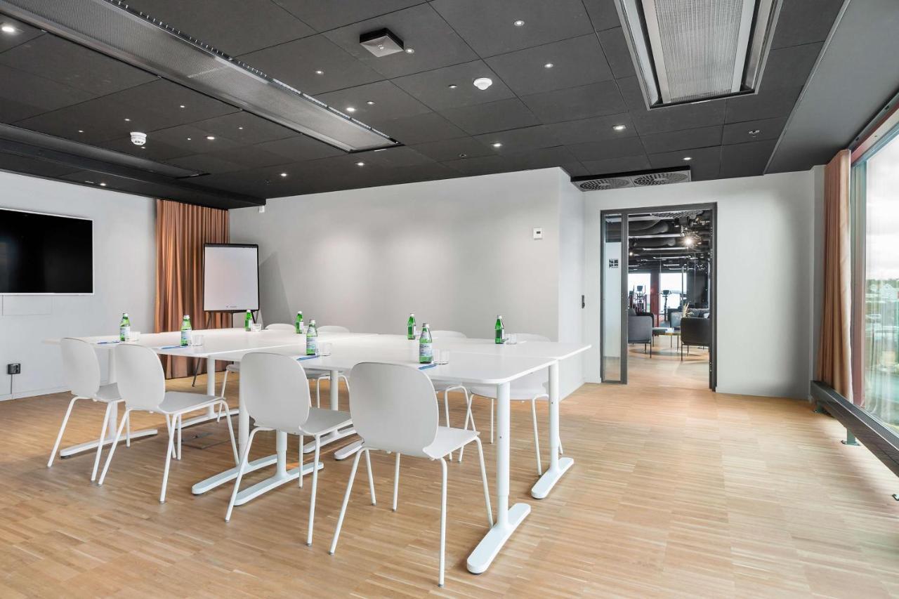 Best Western Plus Ten Hotel Upplands-Väsby Екстериор снимка