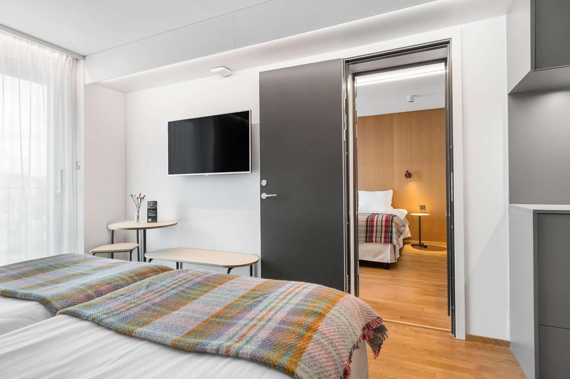 Best Western Plus Ten Hotel Upplands-Väsby Екстериор снимка